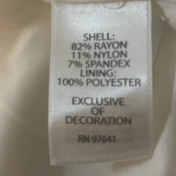 J Jill Wherever Elegant White Cropped Blazer with Black Piping. size XS - Picture 6 of 8